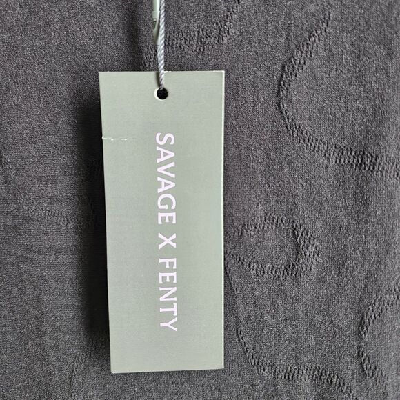 Savage X Fenty Ribbon Play Seamless Knit Slip Dress Black Plus Size 1X-3X - Picture 4 of 9